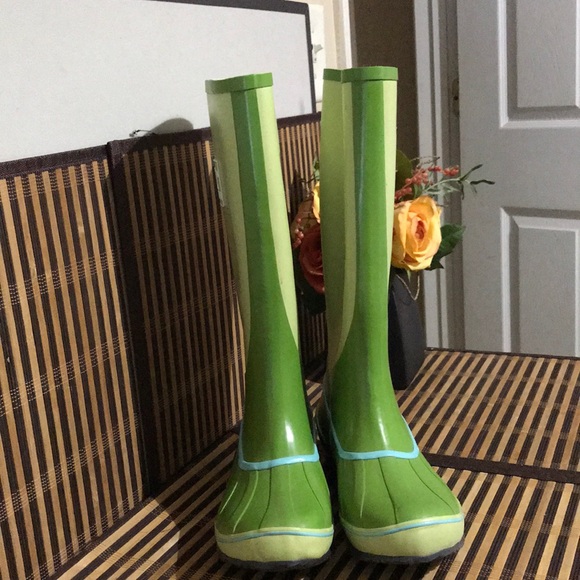 sorel green rain boots